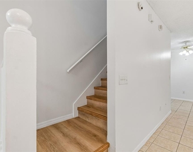 6245 Osprey Lake Circle - Photo Thumbnail 19