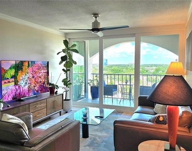 3211 W Swann Avenue - Photo Thumbnail 4
