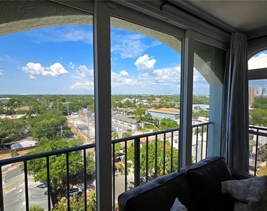 3211 W Swann Avenue - Photo Thumbnail 8
