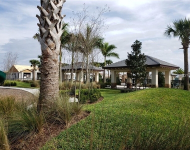 9467 Mere Parkway - Photo Thumbnail 18