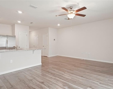 1311 Tallowwood Lane - Photo Thumbnail 6