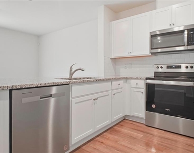 1311 Tallowwood Lane - Photo Thumbnail 8