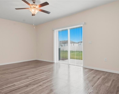 1311 Tallowwood Lane - Photo Thumbnail 14