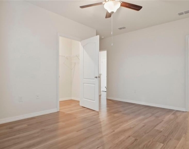 1311 Tallowwood Lane - Photo Thumbnail 22