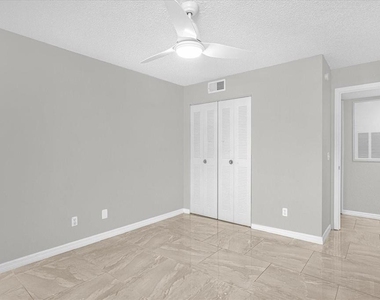5132 Conroy Road - Photo Thumbnail 4