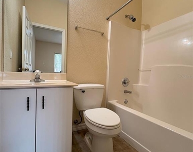 305 Port Pleasant Drive - Photo Thumbnail 14