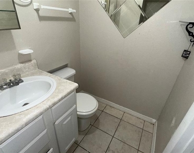 2429 Sapier Court - Photo Thumbnail 24