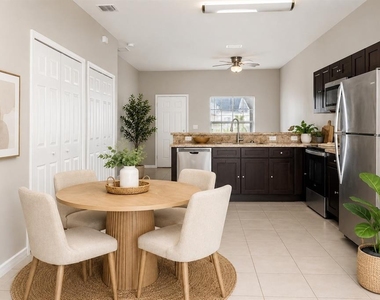 677 Royalty Court - Photo Thumbnail 5