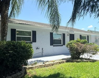 675 Cadillac Boulevard - Photo Thumbnail 3
