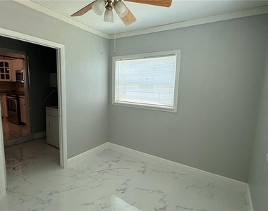 675 Cadillac Boulevard - Photo Thumbnail 7