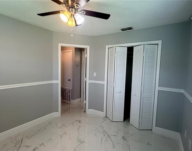 675 Cadillac Boulevard - Photo Thumbnail 13