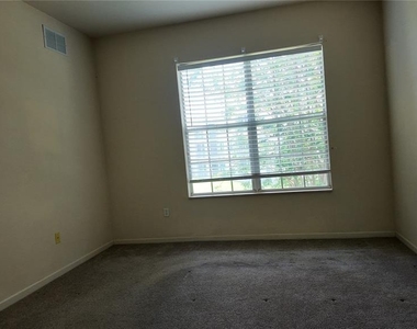 3051 Greystone Loop - Photo Thumbnail 22