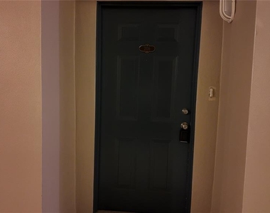 3051 Greystone Loop - Photo Thumbnail 2