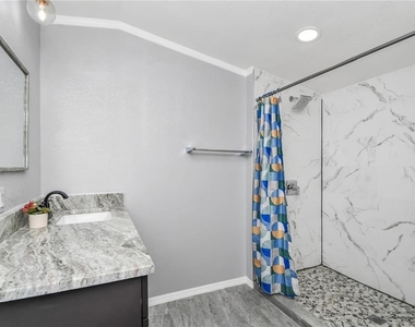 7457 Ne Highway 349 - Photo Thumbnail 15