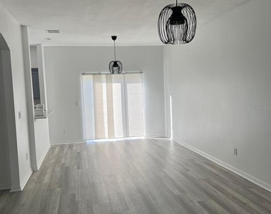 4344 Paradise Cove Court - Photo Thumbnail 4