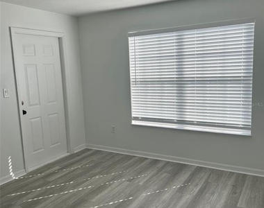 4344 Paradise Cove Court - Photo Thumbnail 14