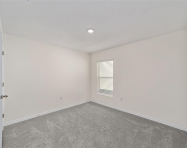 8856 Sw 49th Circle - Photo Thumbnail 13