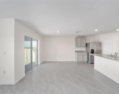8856 Sw 49th Circle - Photo Thumbnail 5