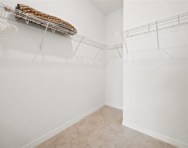 7227 Sw 58th Place Road - Photo Thumbnail 18