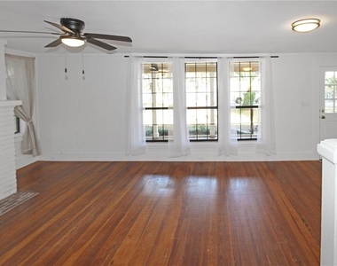 289 W Lakeview Avenue - Photo Thumbnail 22
