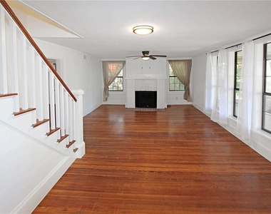 289 W Lakeview Avenue - Photo Thumbnail 44