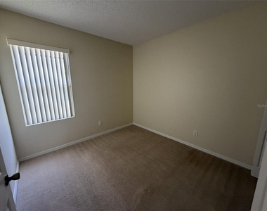 311 Sunset View Drive - Photo Thumbnail 13
