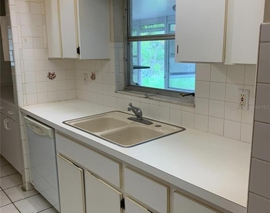 9598 River Road - Photo Thumbnail 3