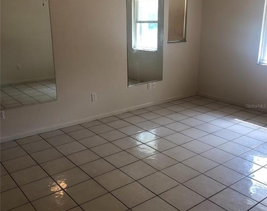 9598 River Road - Photo Thumbnail 2