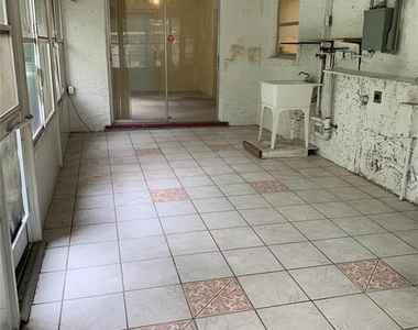 9598 River Road - Photo Thumbnail 9