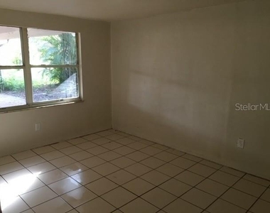 731 23rd Street - Photo Thumbnail 7