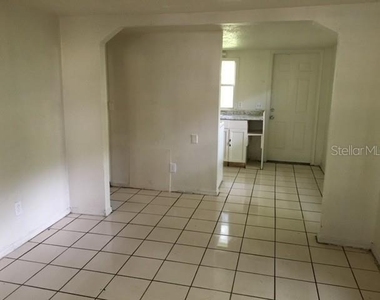 731 23rd Street - Photo Thumbnail 8
