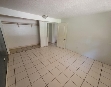 731 23rd Street - Photo Thumbnail 5