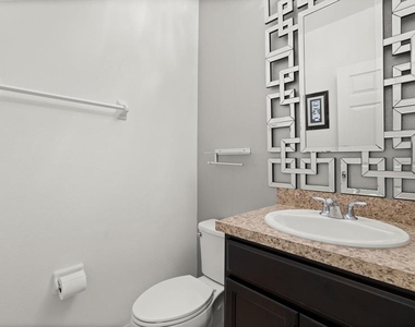 322 Annabelle Way - Photo Thumbnail 18
