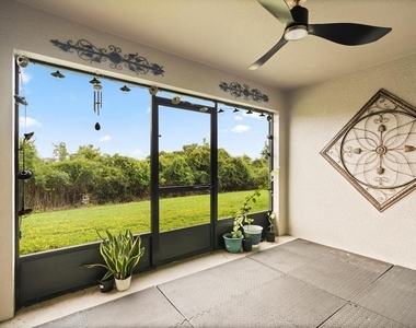 322 Annabelle Way - Photo Thumbnail 22