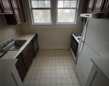 1975 Vineville Avenue - Photo Thumbnail 8