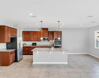 7023 Kiwano Way - Photo Thumbnail 9