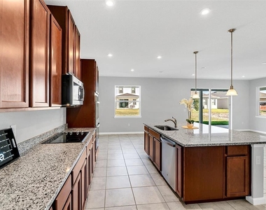 7023 Kiwano Way - Photo Thumbnail 16