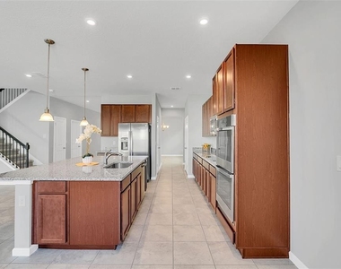 7023 Kiwano Way - Photo Thumbnail 14