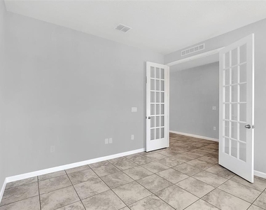 7023 Kiwano Way - Photo Thumbnail 4