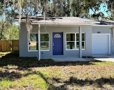 1418 N Orange Street - Photo Thumbnail 1