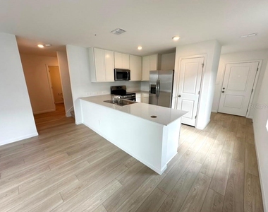 5608 Morant Bay Path - Photo Thumbnail 11