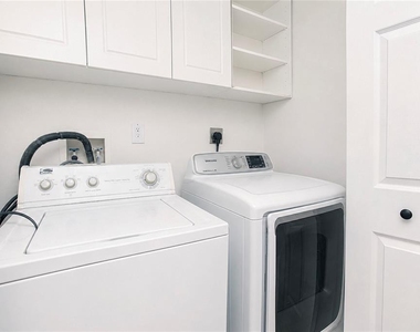 2039 Shannon Lakes Boulevard - Photo Thumbnail 25