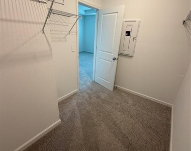 6077 Zen Way - Photo Thumbnail 26