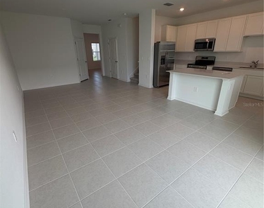 6077 Zen Way - Photo Thumbnail 6