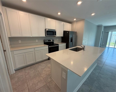 2331 Burney Falls Lane - Photo Thumbnail 8