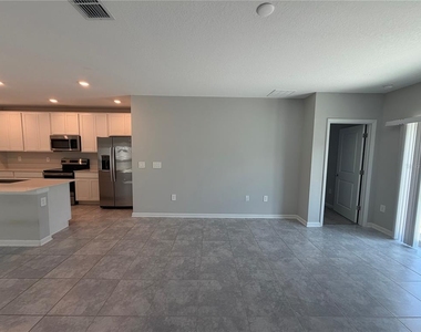 2331 Burney Falls Lane - Photo Thumbnail 7