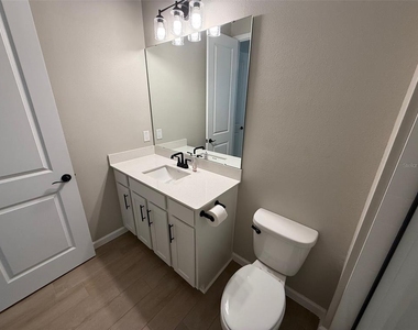 10073 Spring Lake Drive - Photo Thumbnail 23