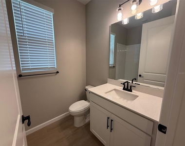 10073 Spring Lake Drive - Photo Thumbnail 16