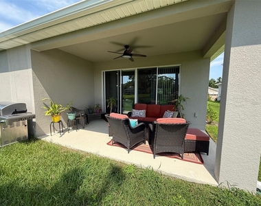 10073 Spring Lake Drive - Photo Thumbnail 25