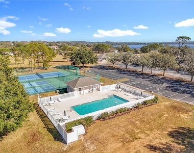 10073 Spring Lake Drive - Photo Thumbnail 32
